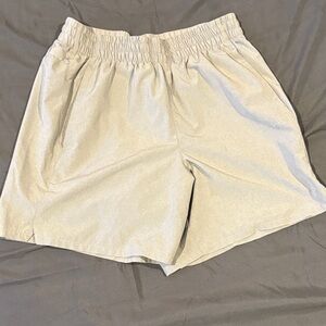 DSG Men's Light Gray Athletic Shorts